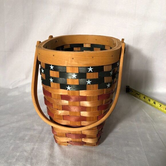 Grand Basket Country Woven Collection Patriotic Flag Oval - Picture 4 of 8